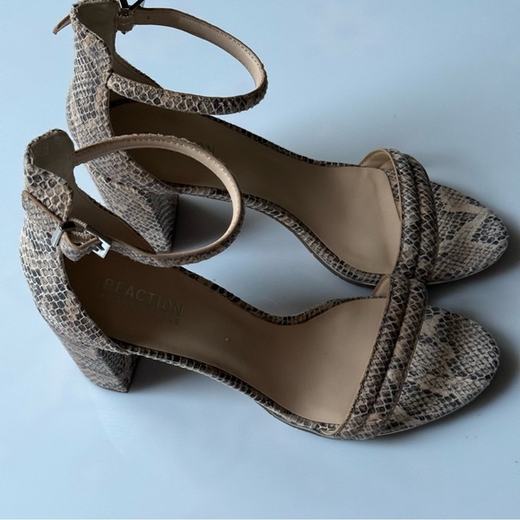 Reaction Kenneth Cole Lolita Sandals Heels Snakeskin Ankle Strap Women's 9 - Picture 10 of 10